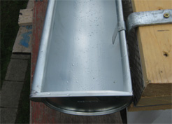 Bearbeitung von Feinblechen zur Dachentw�sserung